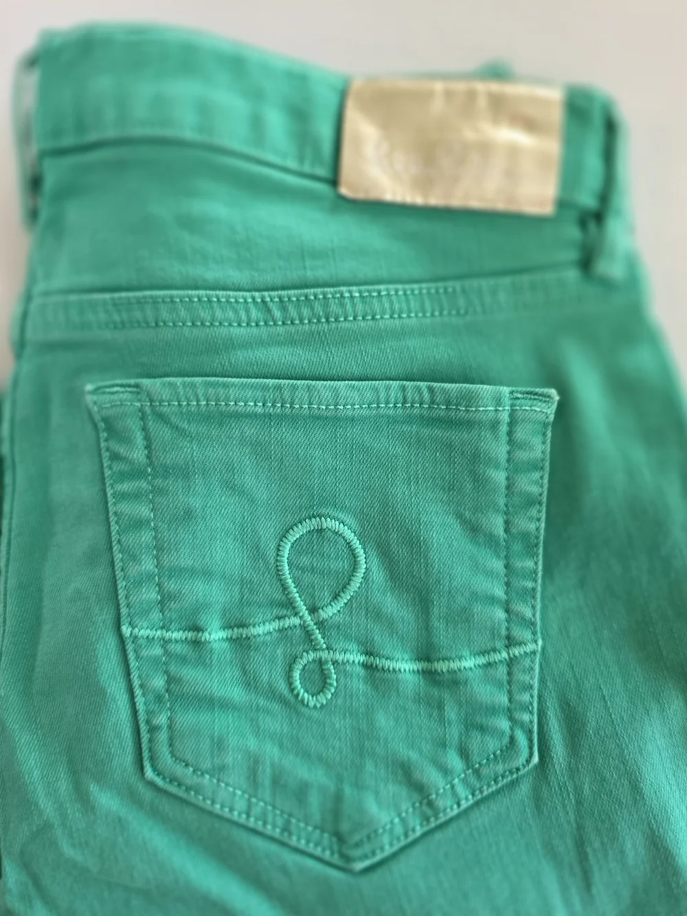 Lilly Pulitzer Worth Straight Leg Jeans Size 8 Pink & Green Frayed Hem Bundle(2) - Picture 9 of 15